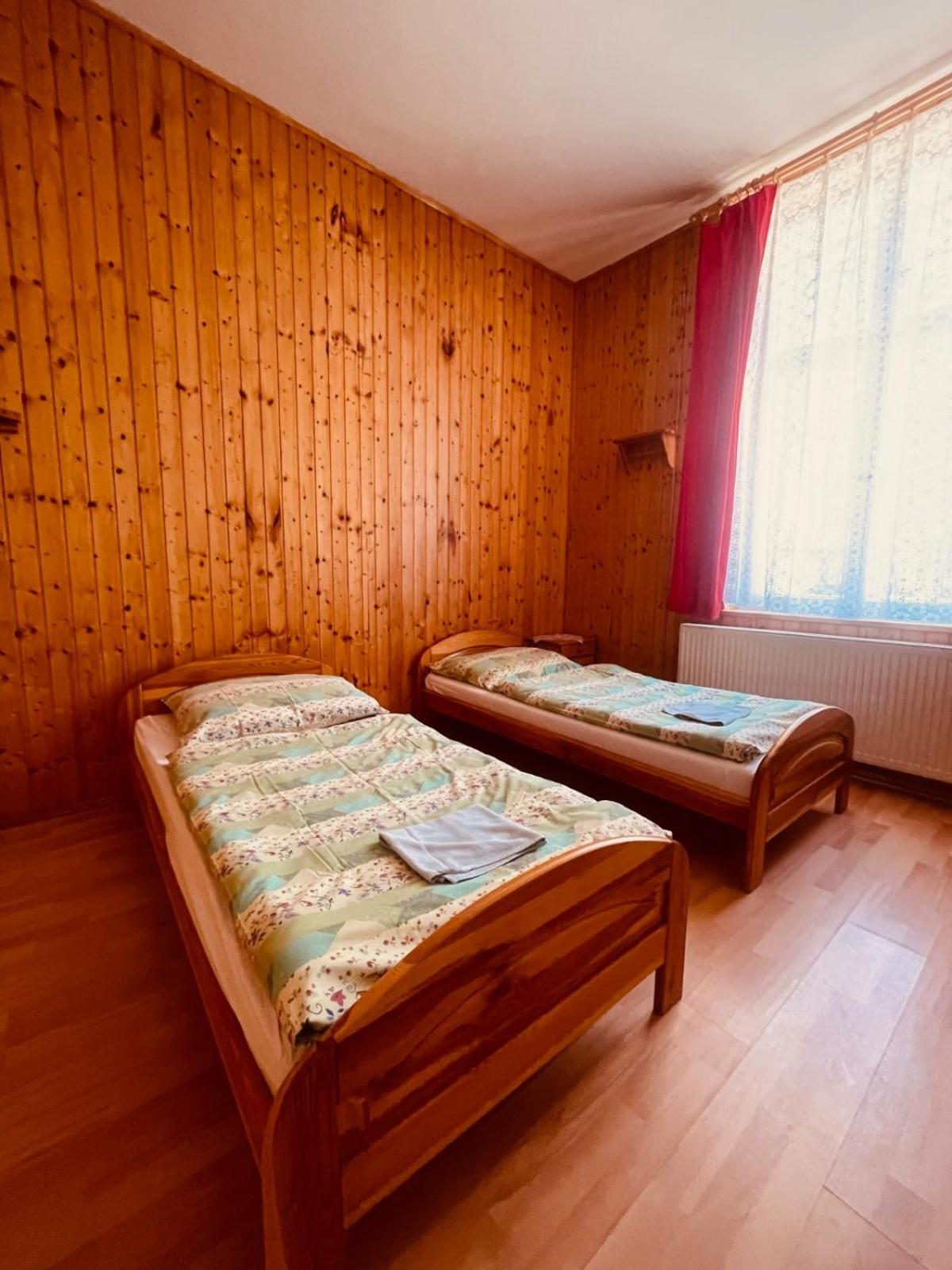 Penzion Dalibor Trutnov Exterior photo